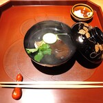 馳走 啐啄一十  - 白甘鯛お椀　利尻昆布７年