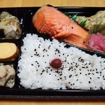 魚惣菜 魯鰻亭 - 料理写真:魚惣菜弁当