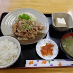 まんぷく - 生姜焼定食（850円）