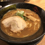 金澤濃厚豚骨ラーメン 神仙 - 