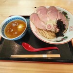 Menya Nanai Chi - 鶏と魚介の塩つけ麺