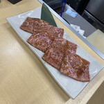 焼肉とよ - 