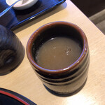 Soba Sei - 蕎麥湯に蕎麥つゆを入れて飮む。