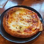 森のピザ工房 ルヴォワール 川崎町本店 - 