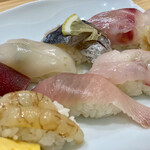 こい勢 - 並・握り寿司