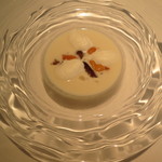 ナチュール・エ・サンス - うにの冷製スープ