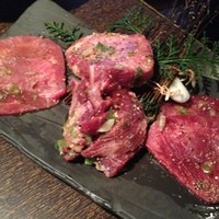和牛焼肉 土古里 上野バンブーガーデン店 - タンの盛り合わせ