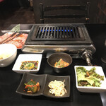 Ginza Yakiniku Usshisshi - 