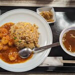 壽門飯店 - エビチリチャーハン1050円