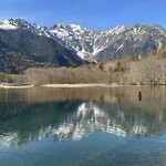 上高地帝国ホテル - 裏手の大正池から