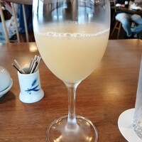 浅草むぎとろ 本店 - りんごジュースは別注文です。