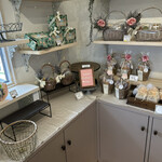 プルースト菓子店 - 包みがオサレ、センスが良いね