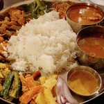 月と太陽 - 月と太陽のダルバート