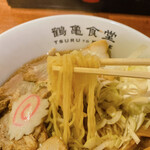 鶴亀食堂 - 麺は細めです。