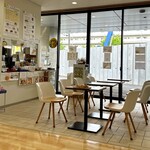 Mikon Finland Shop&Cafe - 