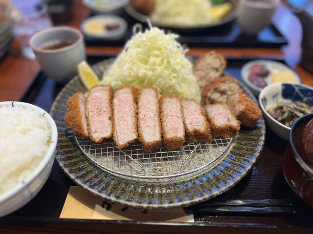 とんかつ専門店 かつ坊>