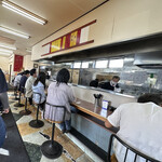 横浜らーめん 本牧家 - 内観