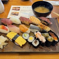 東鮨 新店 - 神コスパランチ　にぎり14貫