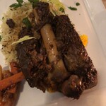 ロジャーズキッチン - 骨付きラムのビリヤニ　骨からするりと外れる