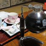 美又温泉 とらや旅館 - 朝食後のコーヒー