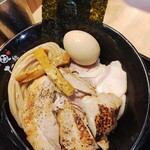 京都 麺屋たけ井 - 麺、メンマ、3種のチャーシュー、味玉