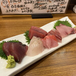 旬の魚と旨い酒 山田食堂 - 