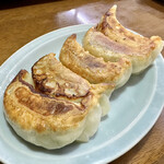 大関 - 餃子…400円