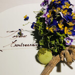 ラ・ヴァガボンド - プレート