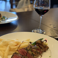 ビストロモンマルトル - 