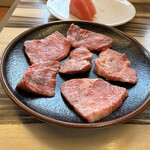 Yakiniku Dainingu Kazu - 