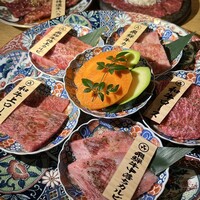 炭火焼肉 伏見屋 飛騨牛別邸 - 