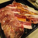 Yakiniku Juujuu Karubi - 