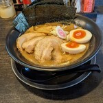 Sudora - 特製濃厚煮干し背脂ラーメン¥1180