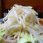 ラーメン 盛太郎 - チャーシュー麺　1,000円（野菜マシマシ、ニンニク、薄味）
