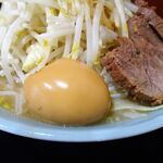 ラーメン 盛太郎 - チャーシュー麺　1,000円（野菜マシマシ、ニンニク、薄味）