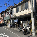 Hayashiya Shiyokudou - 店舗外観と入り口