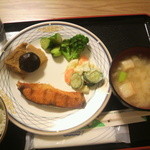 ごはん畑 - 焼シャケ定食