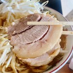 ラーメン 神豚 - 