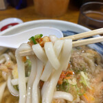 天ぷらうどん - 麺リフト