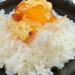 KOREAN IZAKAYA ジャン - たまごオンザライス