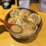 麺場 田所商店 - 塩分強めの味噌ですね〜