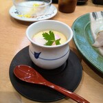 回転寿司　すし丸 - セットの茶碗蒸し