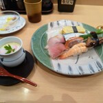 回転寿司　すし丸 - ランチにぎり寿司セット