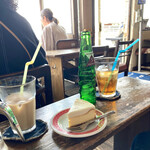 デイジーズ・カフェ - 