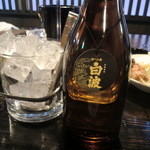 Kushiyaki Oomasa - 白波　お店側でビン詰め　4合で1800円