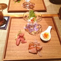京都牛懐石 稲吉 - 器が素敵。先付けです。
