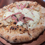 ディアボロ バンビーナ - 本日のピザは筍とハム