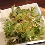 Gyouza Dainingu Tsudoi - しゃきしゃきの水菜サラダ