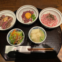 馬刺しと焼き鳥 グルマン三年坂 - 