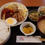 うまいっ処 後とう  - ランチ ハンバーグととり唐 900円